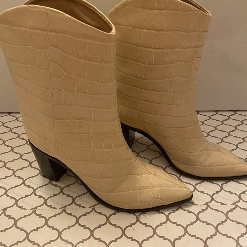 Schutz Vonna Bootie